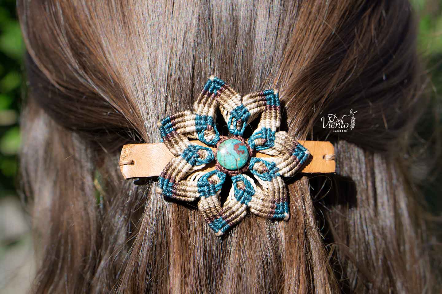 Pasador Mandala de macramé con Sonora Sunrise o Sunset (Crisocola & Cuprita)