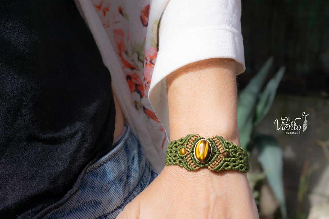 Pulsera ABRIL con Ojo de tigre