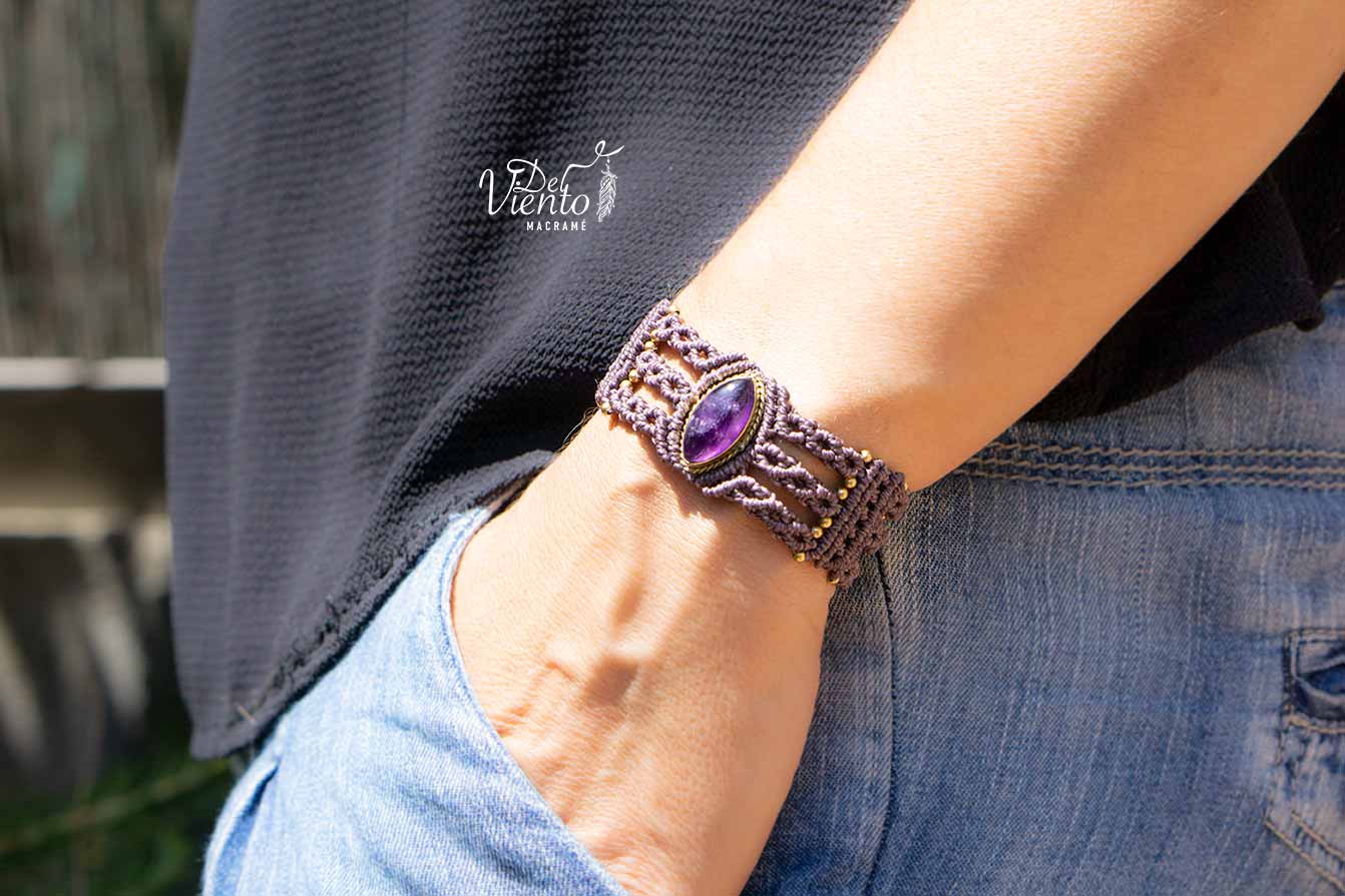Pulsera ATENEA con Amatista