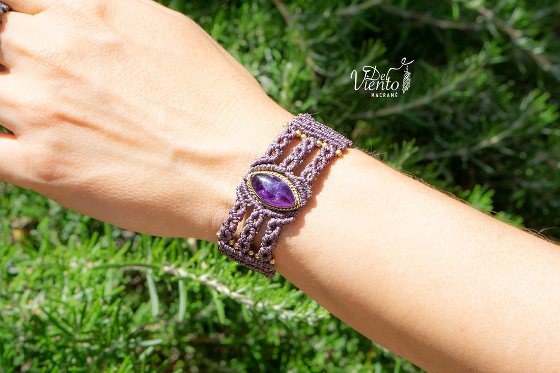 Pulsera ATENEA con Amatista