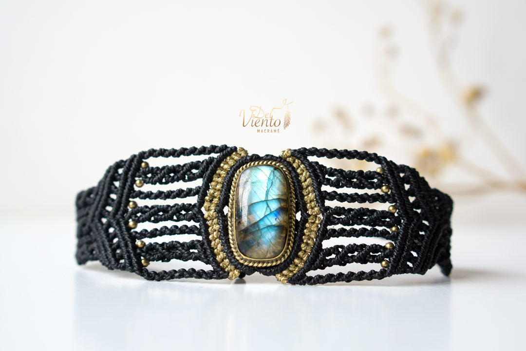 Pulsera de macramé con Labradorita