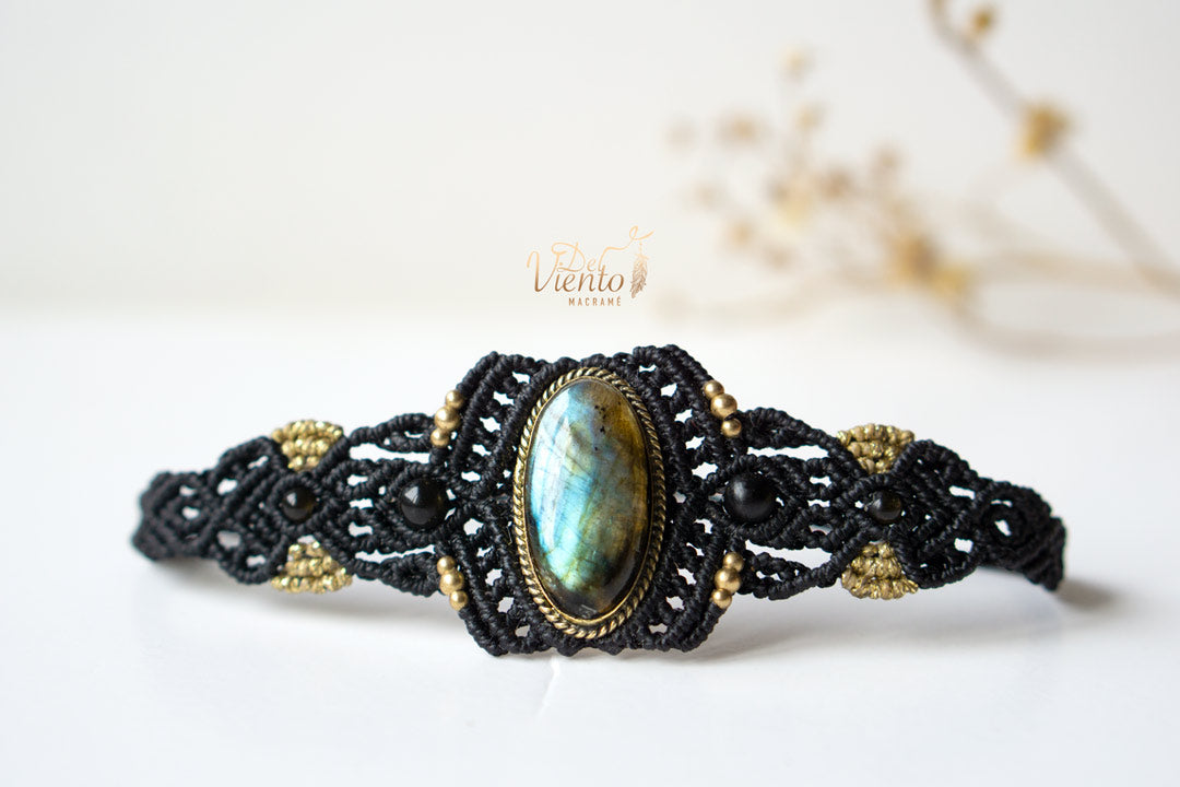Pulsera de macramé con Labradorita