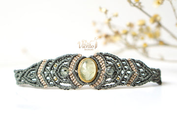 Pulsera con Prehnita y Turmalina