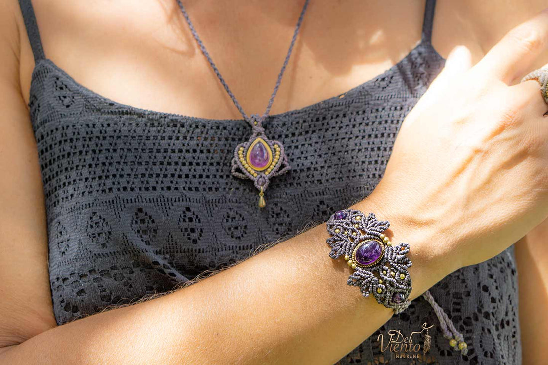 Pulsera de macramé con Amatista