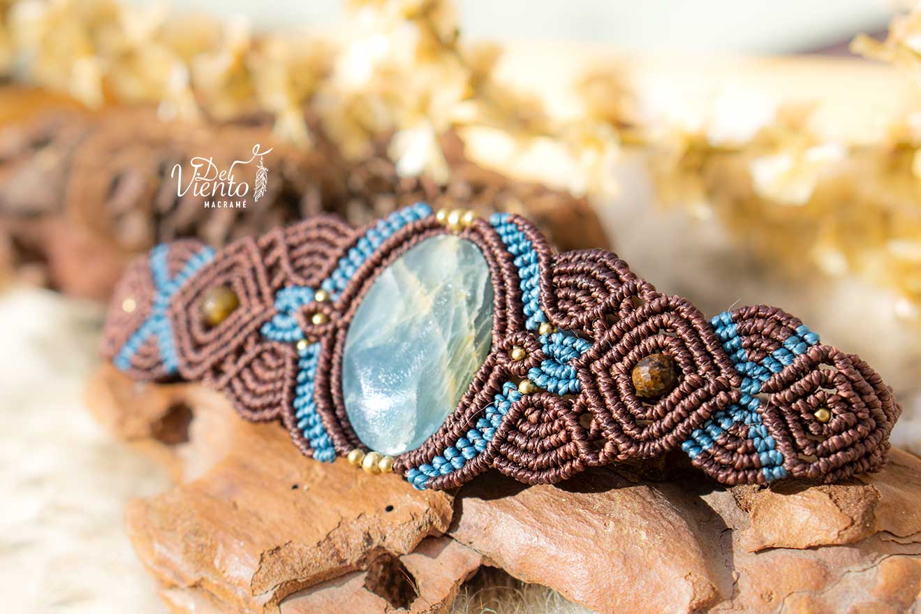 Reservada para Iris | Pulsera de macramé marrón con Onix Cielo