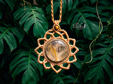 Mandala SUKHA con Cuarzo Rutilado