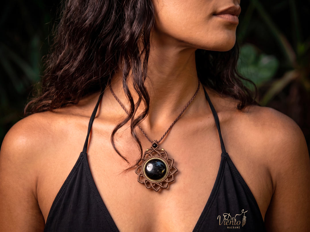 Mandala SUKHA con Turmalina
