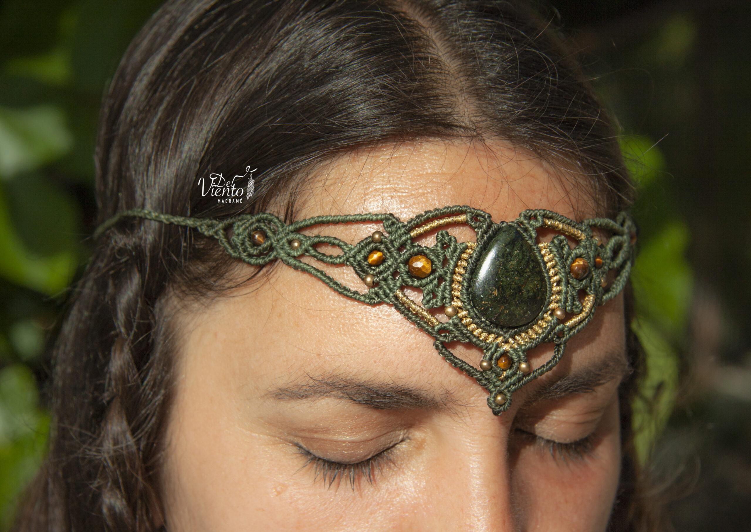 Collar Tiara de macramé con Jade Mexicano (RESERVADA Pilar)