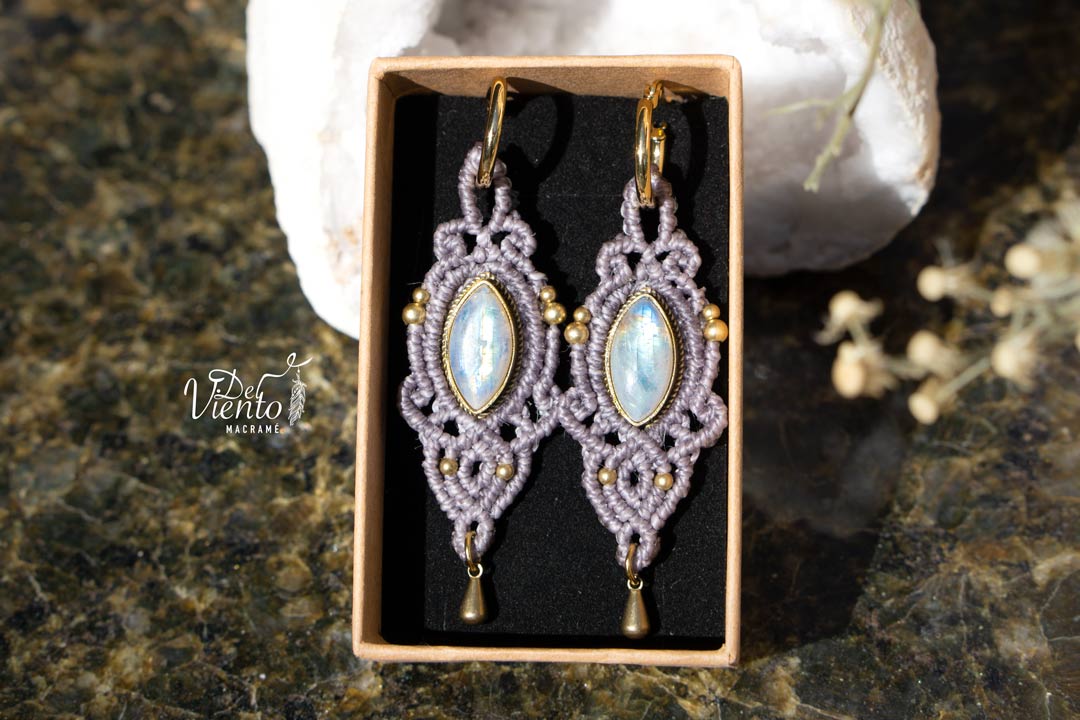 Pendientes Vesta con Piedra Luna