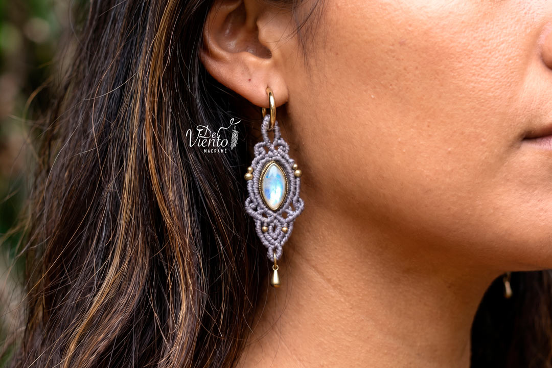 Pendientes Vesta con Piedra Luna