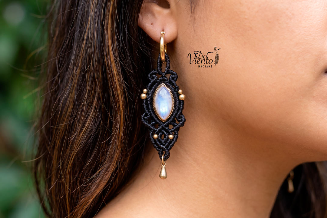 Pendientes Vesta con Piedra Luna