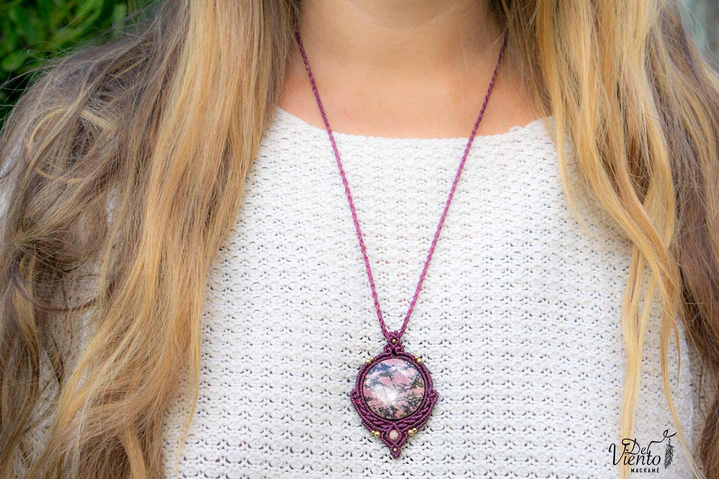 Collar con Rodonita