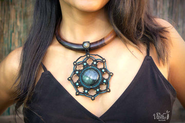 Collar Mandala Diosa de macramé con Obsidiana Manto Huichol ♥ 3 en 1