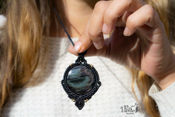 Collar con Obsidiana Manto huichol - Imagen 3