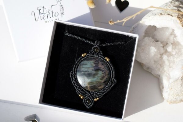 Collar con Obsidiana Manto huichol - Imagen 4