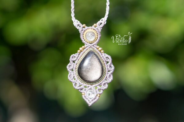 Colgante GEA con Obsidiana plateada y Cuarzos