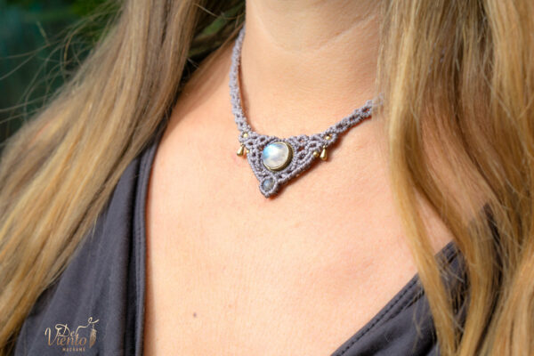 Collar Tiara de macrame con Piedra Luna - Imagen 4