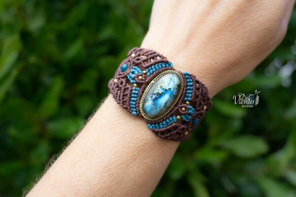 Pulsera de macramé con Labradorita
