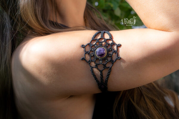Brazalete con Amatista