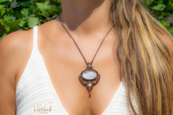 Colgante ALMA con Piedra Luna - Imagen 2